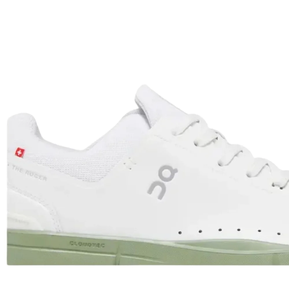 On Running The Roger sneakers in white with mint accent sole. Size 9